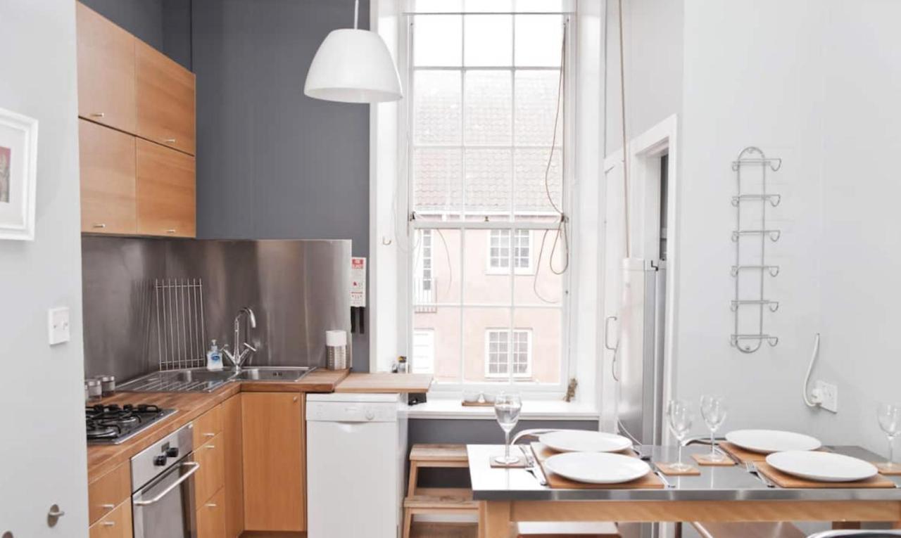 אדינבורו Royal Mile Apartment מראה חיצוני תמונה